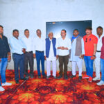 JYLD Ideal Inter College Sambhawa Gauriganj ke naye digital board classroom